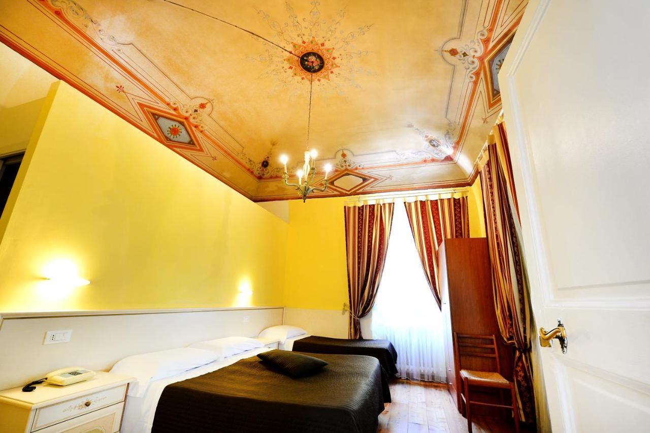 Hotel Iris Перуджа Екстер'єр фото
