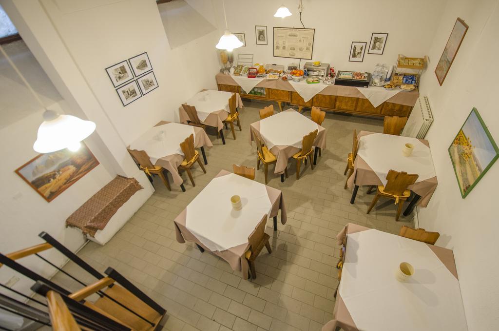 Hotel Iris Перуджа Екстер'єр фото